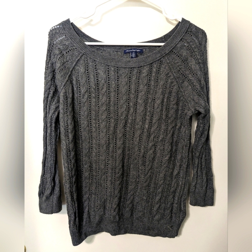 American Eagle gray sweater